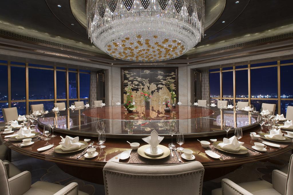Hotel Pullman Yantai Center Esterno foto