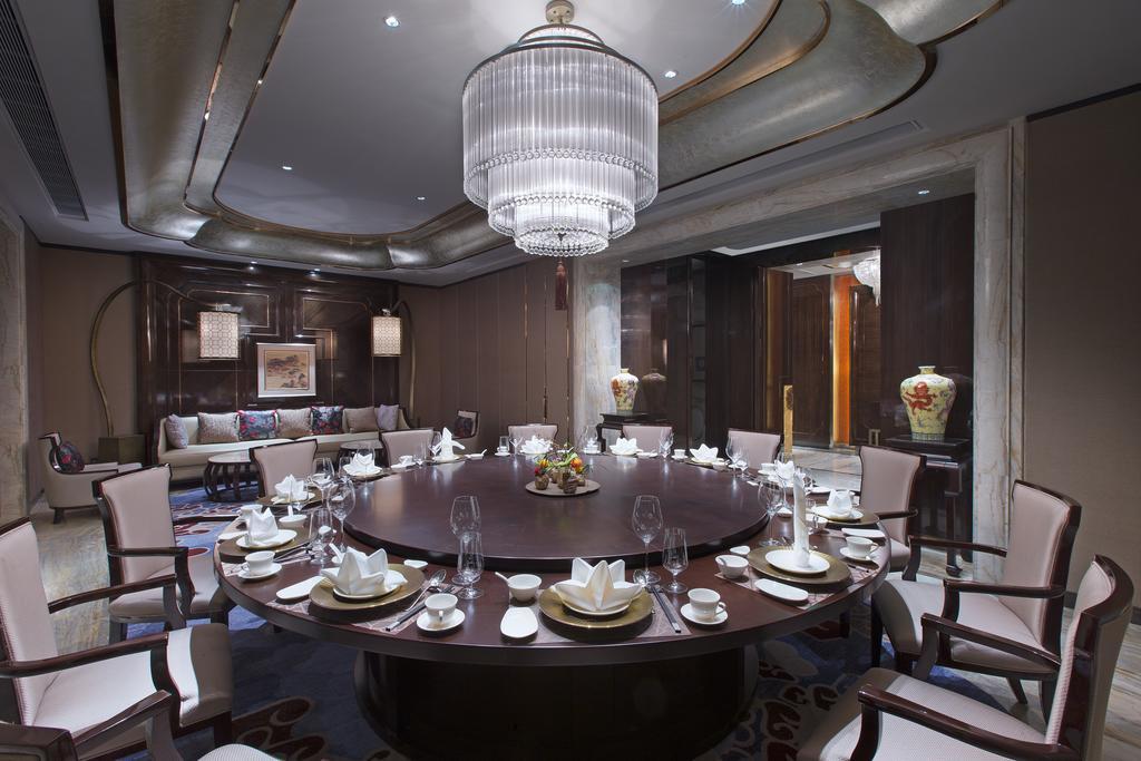Hotel Pullman Yantai Center Esterno foto