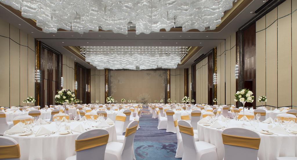 Hotel Pullman Yantai Center Esterno foto