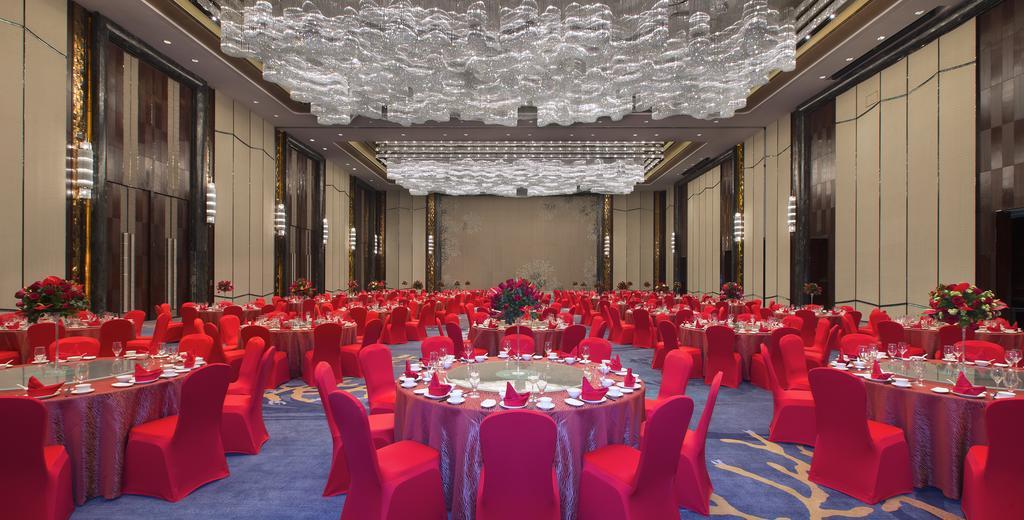 Hotel Pullman Yantai Center Esterno foto