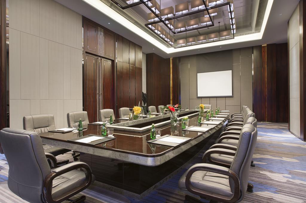 Hotel Pullman Yantai Center Esterno foto