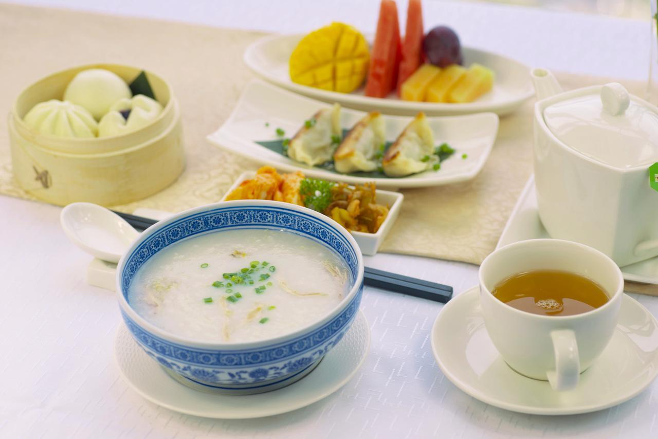 Hotel Pullman Yantai Center Esterno foto